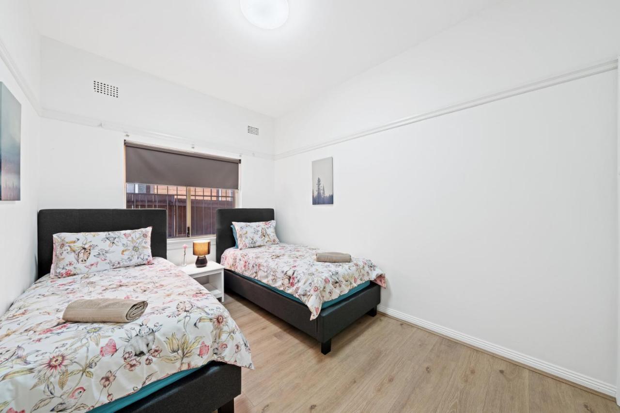 Burwood New 2 Bedroom 2 Bath Apt Free Parking Сидней Экстерьер фото