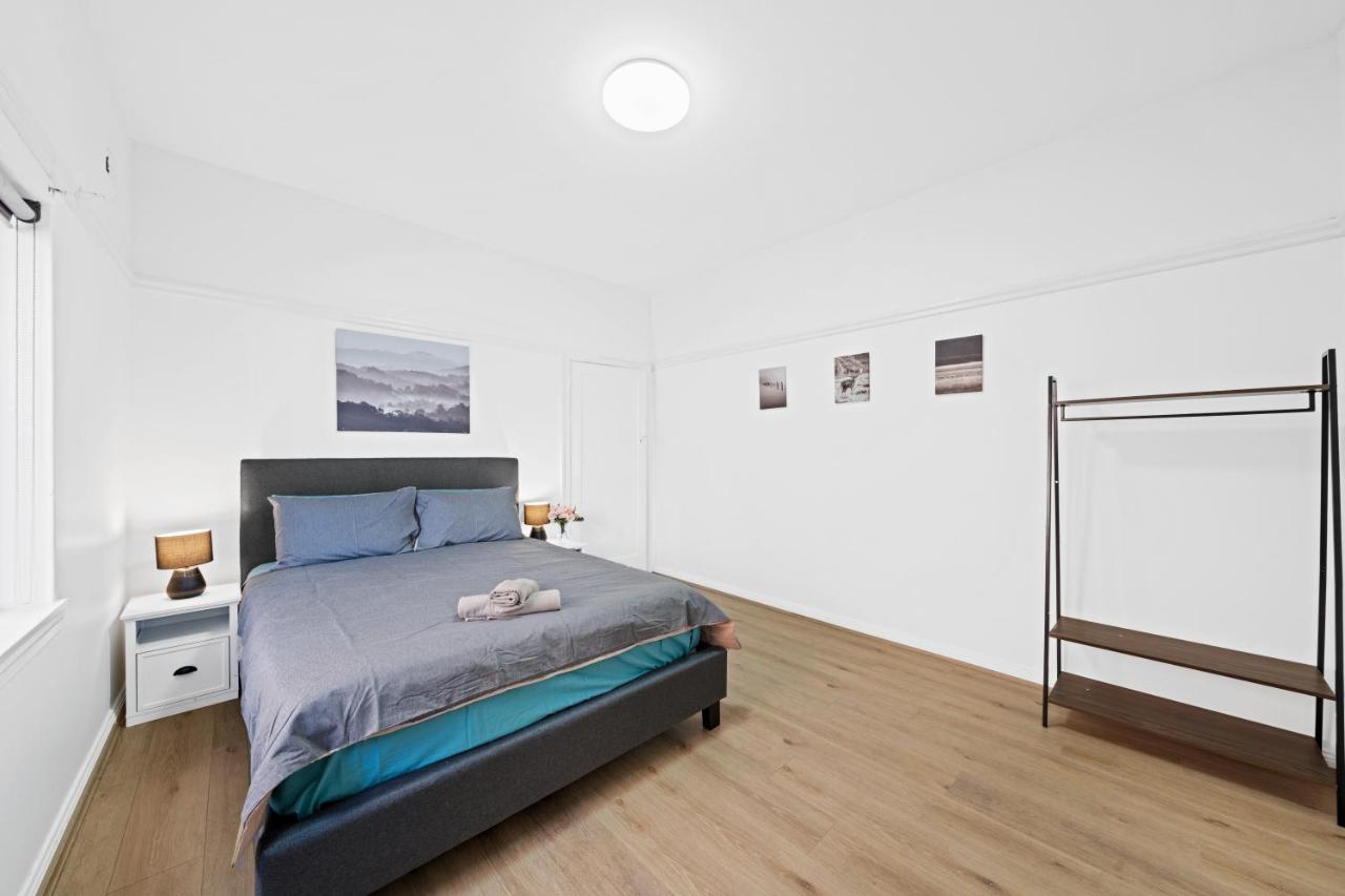 Burwood New 2 Bedroom 2 Bath Apt Free Parking Сидней Экстерьер фото